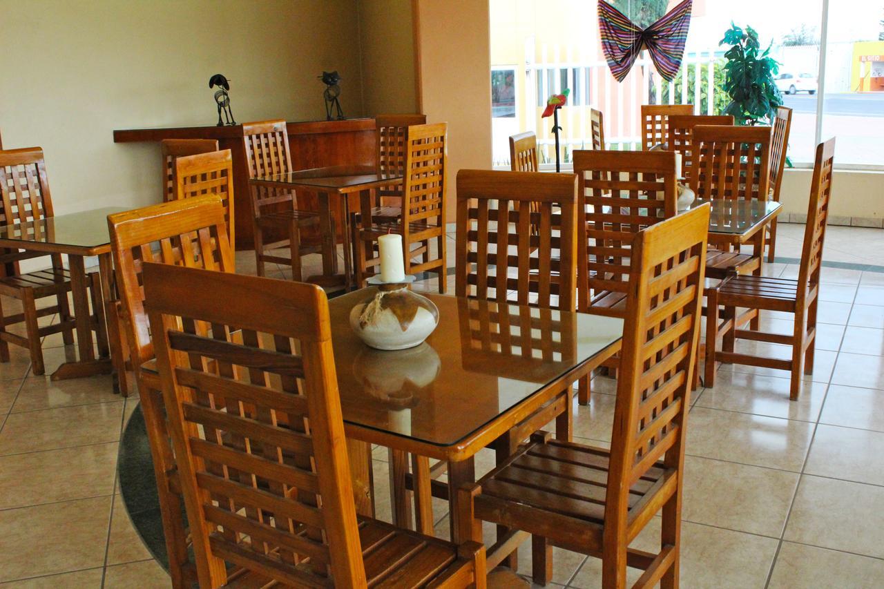 Hotel Real De Cortes Los Reyes  Luaran gambar
