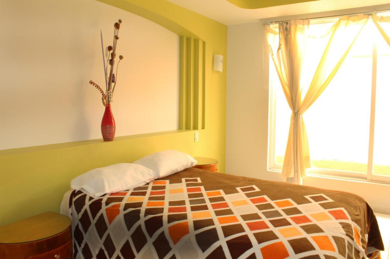 Hotel Real De Cortes Los Reyes  Luaran gambar